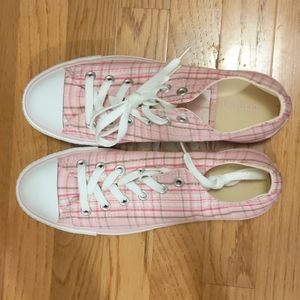 Never Worn! Converse woman's size 9 pink plaid low tops